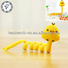 Carton animal shape earbud cable winder