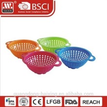 Plastic Colander with handle/ Kitchen Colander with handle