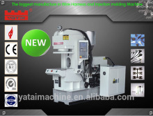 Plug injection molding machine