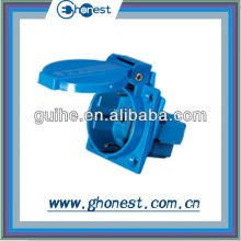 Industrial socket connector