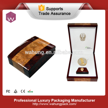 wooden commemorative coin gift box