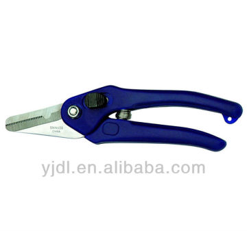 Mutipurpose use branch cutting scissors