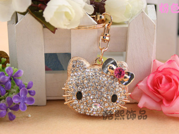 Creative cute HELLO KITTY Cat Head full rhinestone Keychain girlfriend gift hand bag ornament crystal key ring