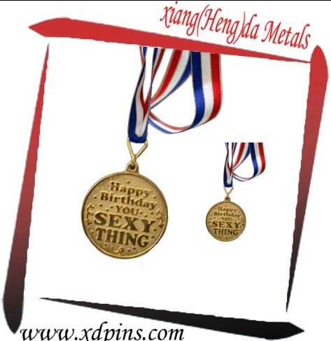 custom metal gold mini medal 