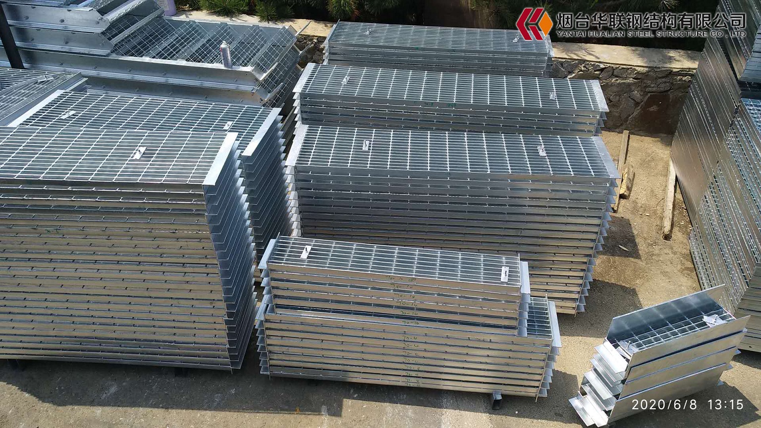 Expanded metal mesh grill steel grating steel bar price