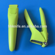 New Design Plastic Handle Garlic Presser