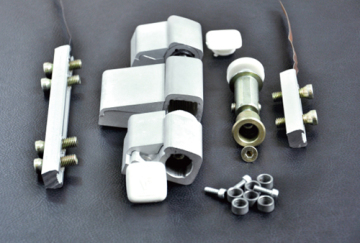 Small Hardware for Aluminum Door Leafs