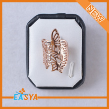 Butterfly Shape Hollow Out Alloy Ring , Gold Ring Designs For Girls Sister 2014