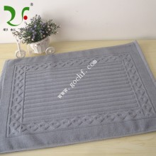 solid colorful jacquard bath mat