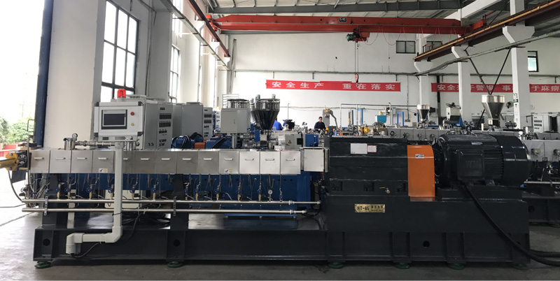 HT-65 High Torque Twin Screw Compounding Extruder for Engineering Plastic