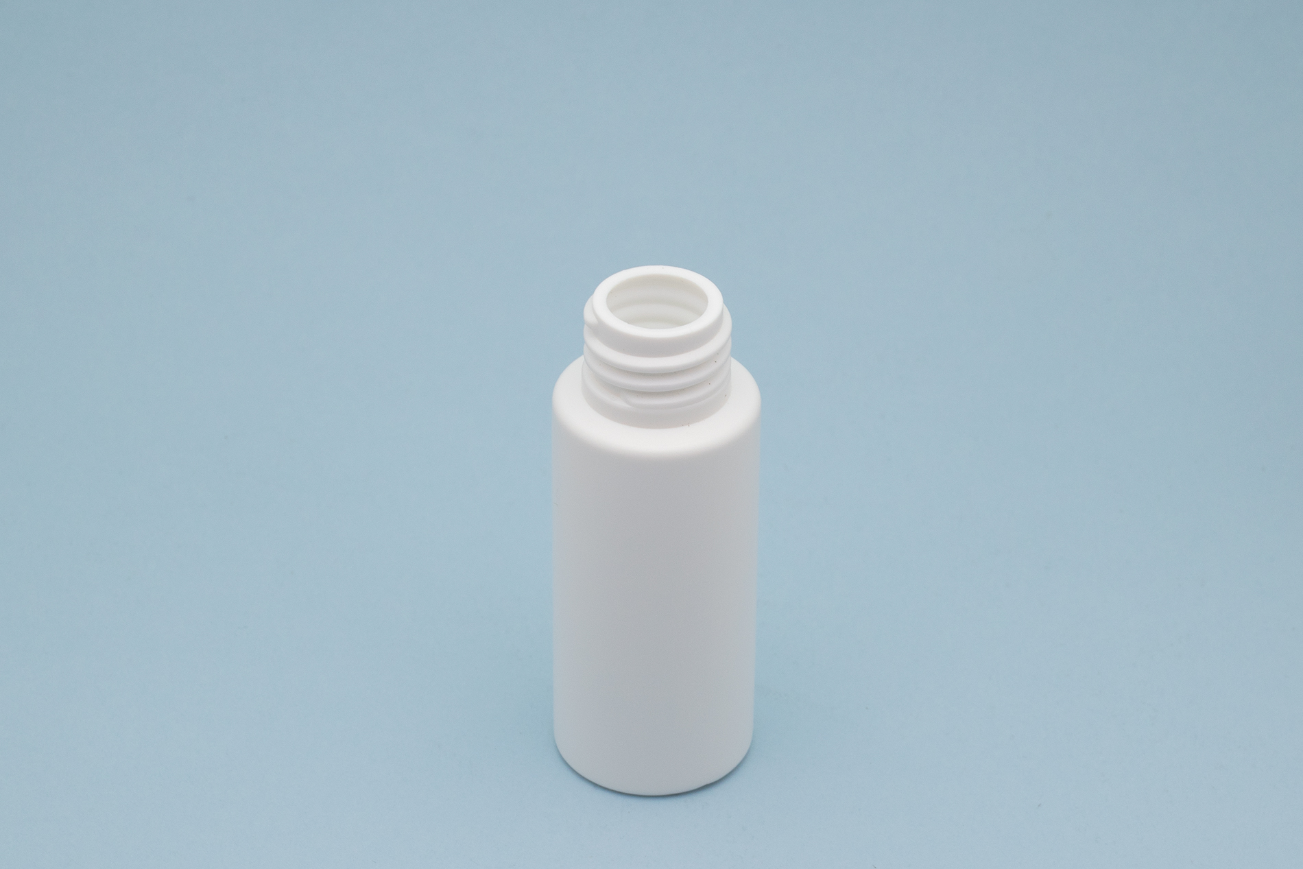 زجاجة HDPE ذات أسطوانة بيضاء سعة 1 أونصة/30 مل مع رقبة 20/410 1 OZ/30ML White Cylinder HDPE Bottle With 20/410 Neck