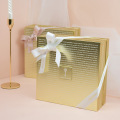 Caja de regalo dorada de empaquetado vacío de lujo
