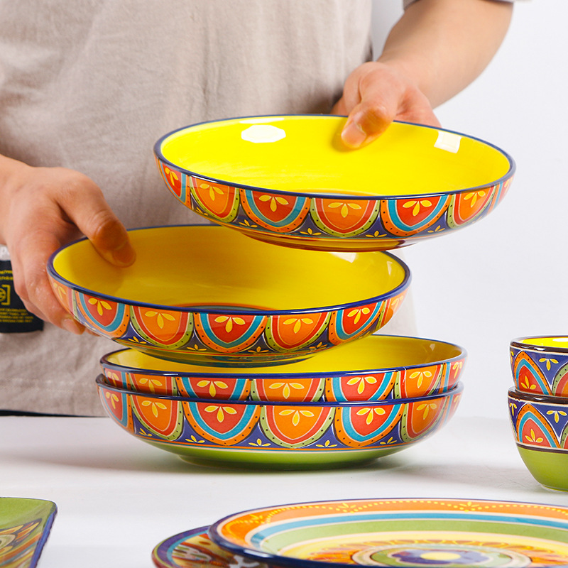 Bohemian Restaurant Dish Set