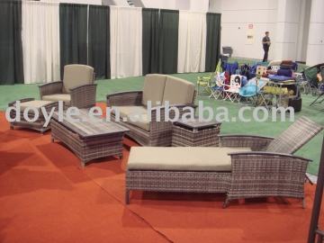 Assorted Sofa Set