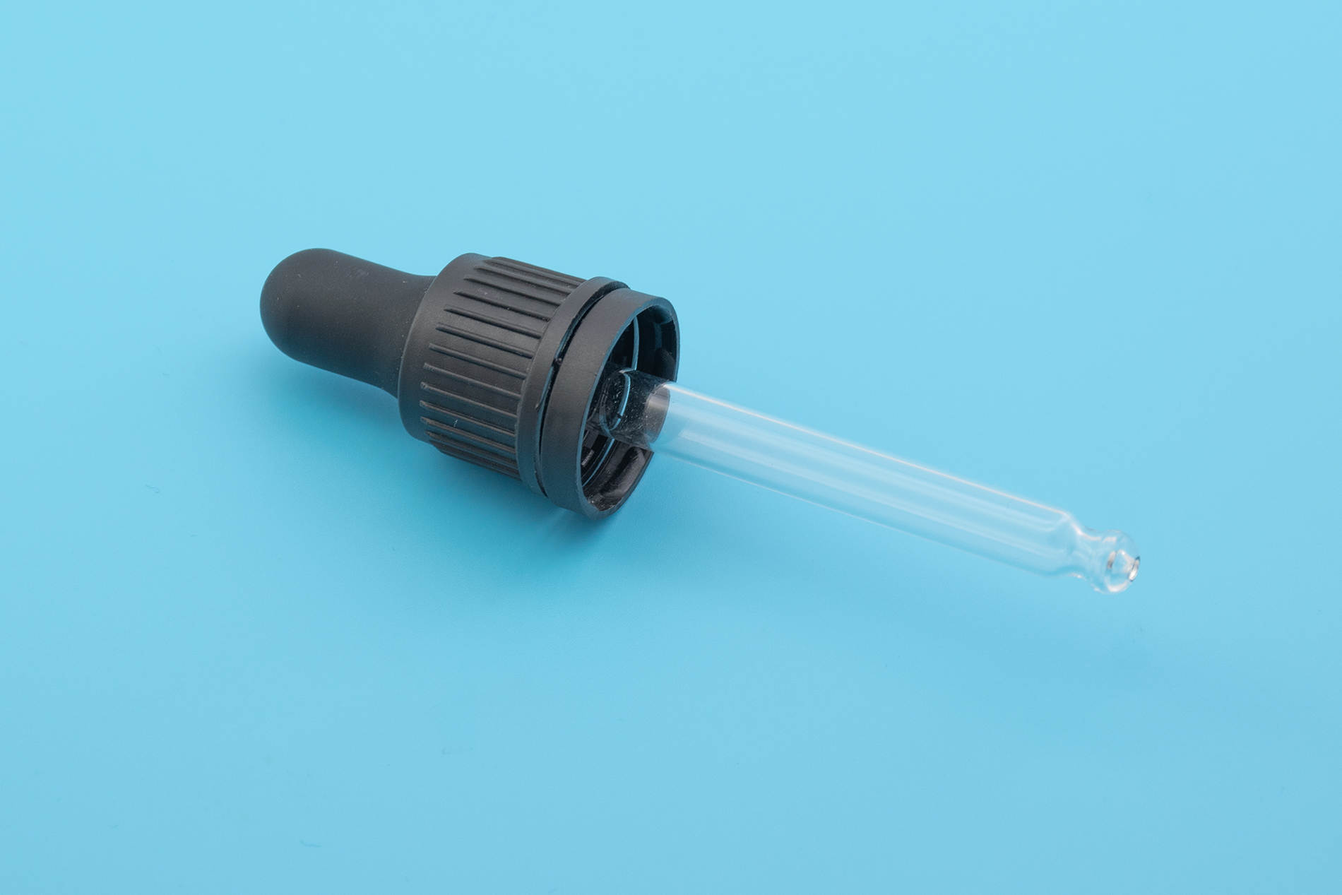 18/415 قطارة سوداء مقاومة للعبث / مقاومة للأطفال 18/415 Black Tamper Evident/Child Resistant Dropper