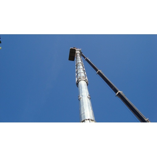 High Mast Lighting Pole