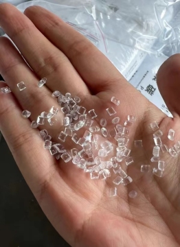 Colorless transparent particles of PS