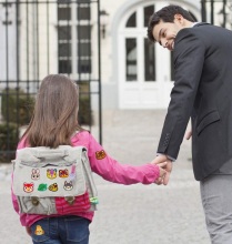 Interesting animal embroidered chapter