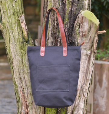 Black tote bag canvas with leather handles