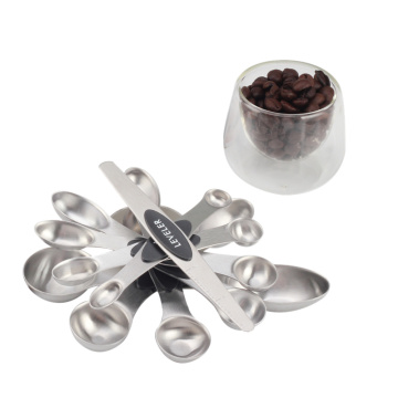 Stainless Steel Magnetic Measuring Spoons with Leveler