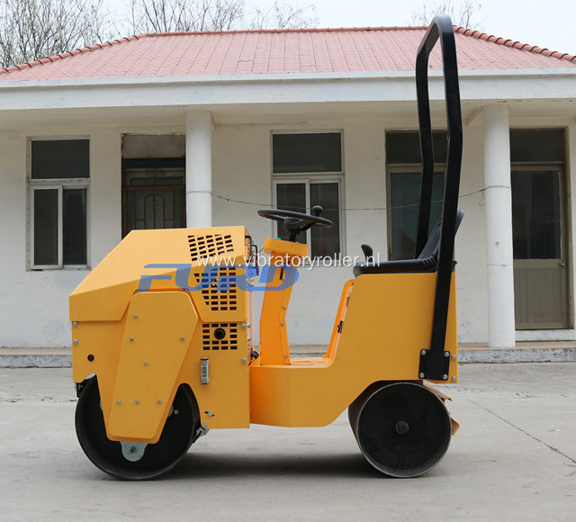 Hydraulic Soil Compactor Double Drum Vibration Roller