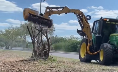 Hydraulic Excavator Forestry Mulcher High Efficiency Wood Chipper Shredder Mulcher Crusher