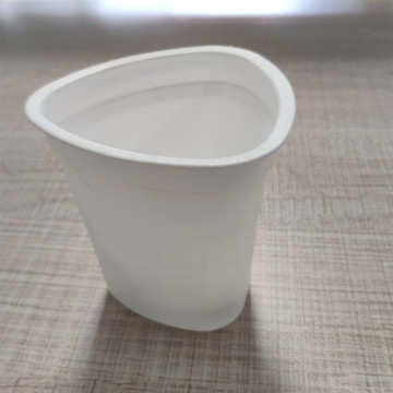 Polpropileno PP de grado alimenticio para copa de yogurt blanca