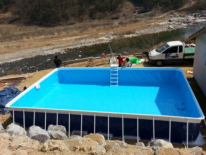 Above Ground Swimming Pool