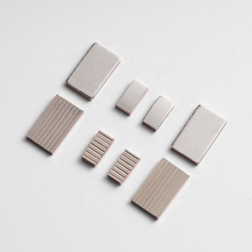 4*3*0.8mm Powder Contact Tip Sheet AgC Electrical Contact for Temperature Controllers