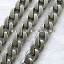 Antic Silver Flat Curb Link Acrylic Chain China Necklace