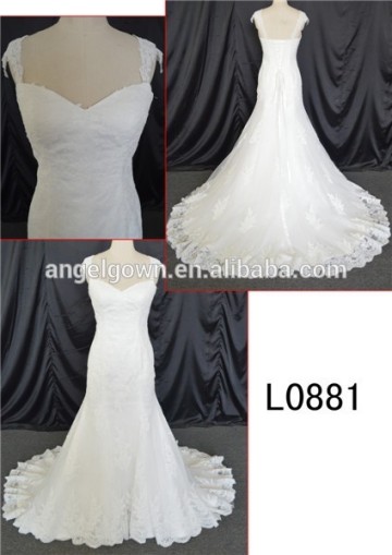 ivory long train lace wedding dress for halloween wedding dress costumes