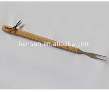 Long Wooden Handle BBQ Fork Barbecue Turning Fork