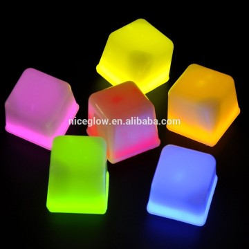 glow ice cube in dark for bar