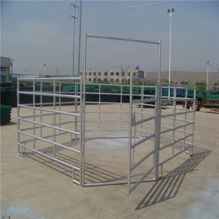 Durable security pvc 3 rails horse fence