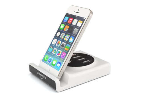 UGREEN Multifunction USB Charging Station with OTG & USB Hub