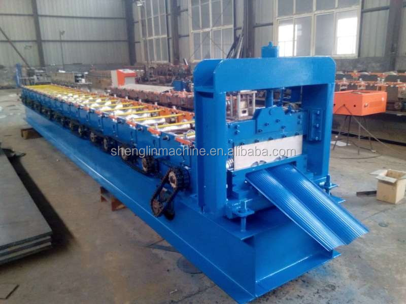 Russia Standard color steel 370 wall panel roll forming machine