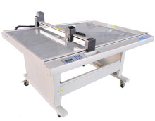 Apparel Pattern Cutting Machine