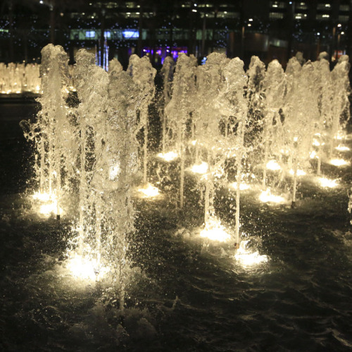 Plaza Fountain Yc-1314