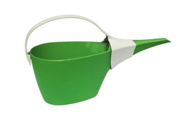 watering can,watering kettle,watering pot