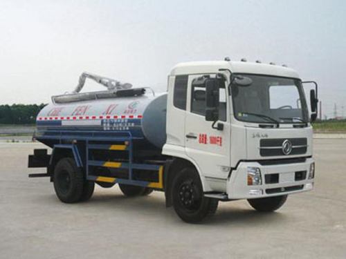 دونغفنغ تيانجين 10CBM شاحنة شفط مياه الصرف الصحي