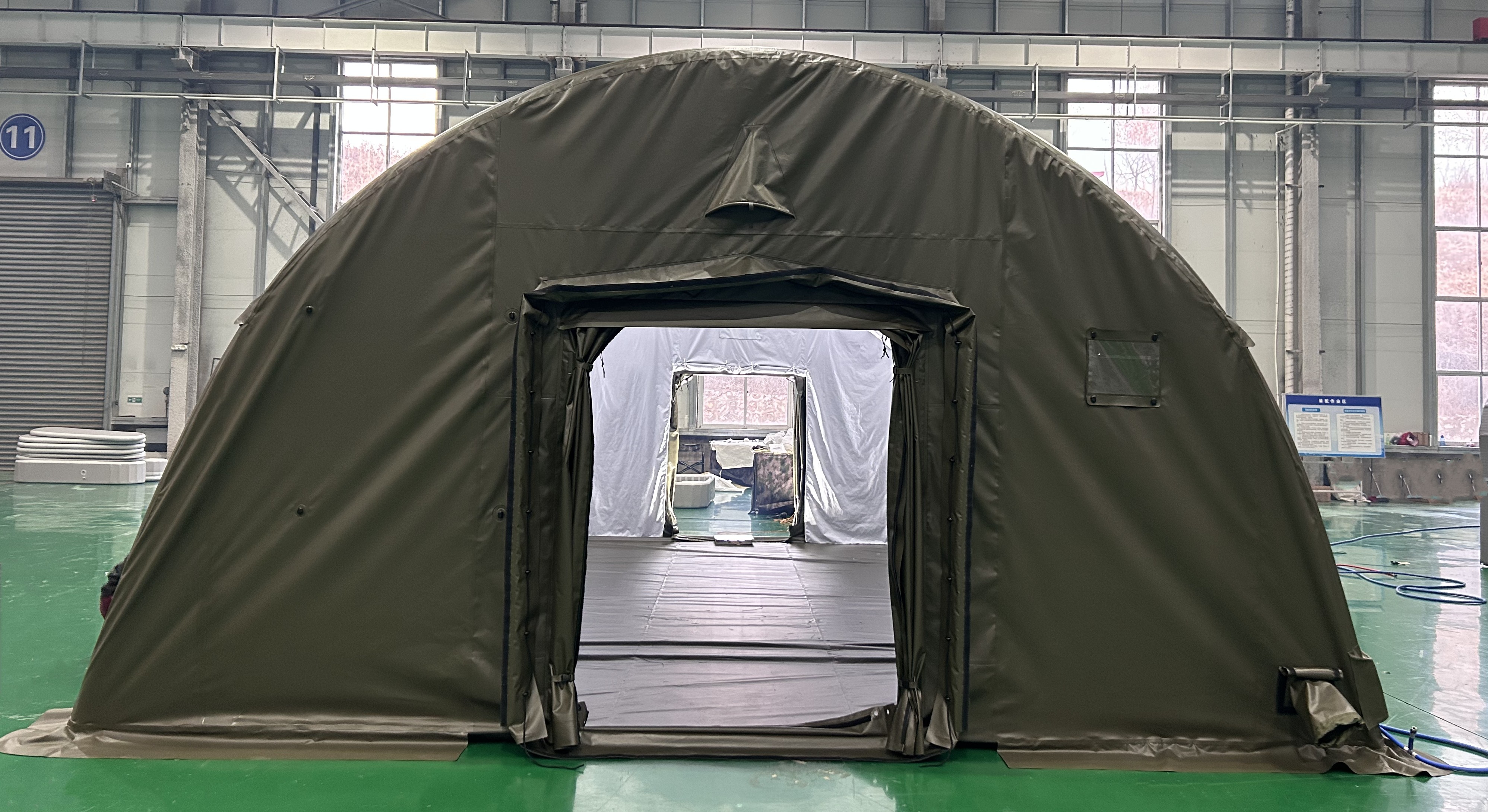 HP inflatable tent door open HP inflatable tent door open