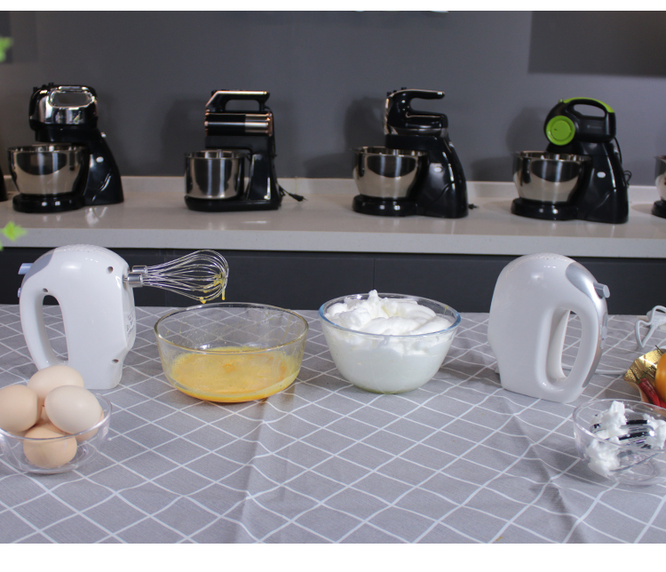 High power electric hand mixer