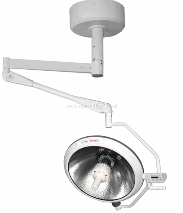 Animal surgery  ceiling halogen OT lamp