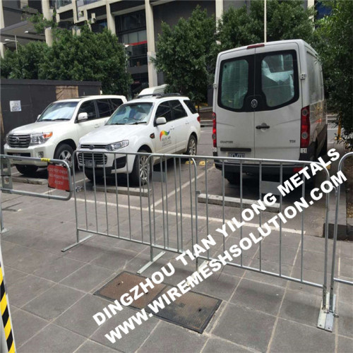 Hot Sale Hot Dipped Galvanized Crowd Control Barrier