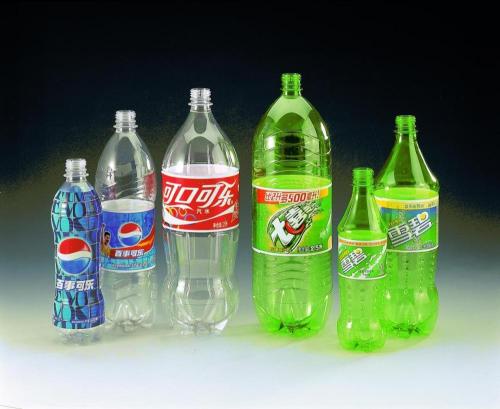 Pet-chips van flessenkwaliteit voor koolzuurhoudende drank