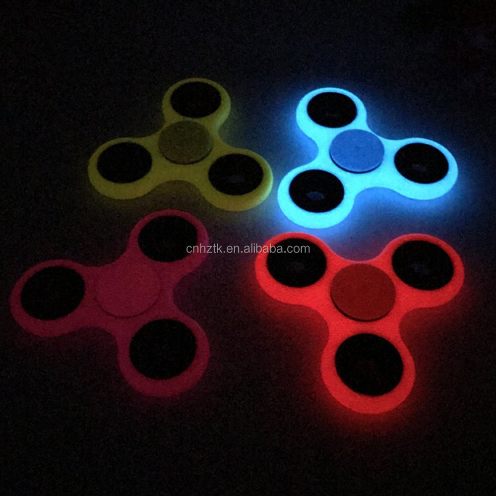 Glow in dark fingertips gyro / triangular rotation fingertips magic gyro/ LED flash decompression toys