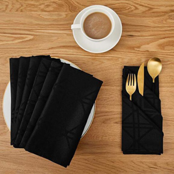 Black Damask Waterproof Dinner Cloth