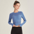 Train Cropped top dugih rukava sa rupicama