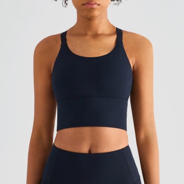 Casual gym crop top bra na may built in bra.