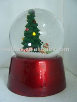 Snow globe water globe